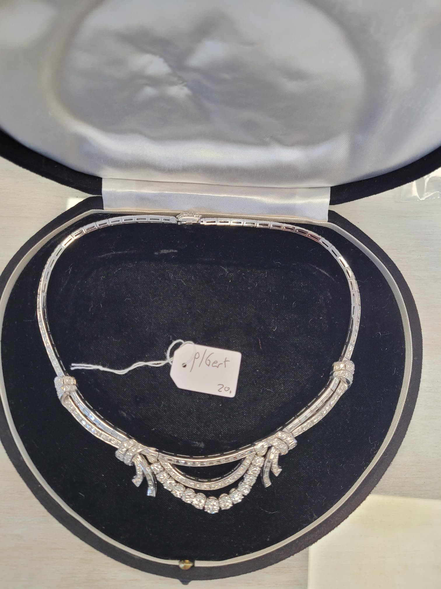 Rachat de perles et pierres précieuses à Thionville